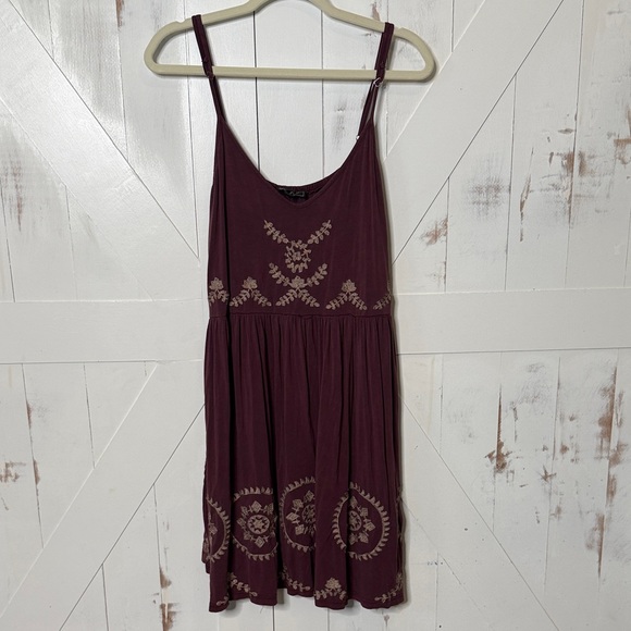 POL Dresses & Skirts - POL Plum Embroidered Boho Mini Dress